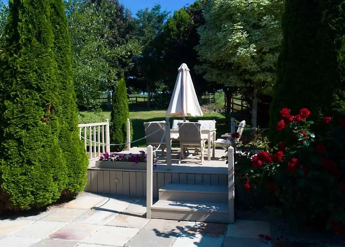 Landhuis Inch View *